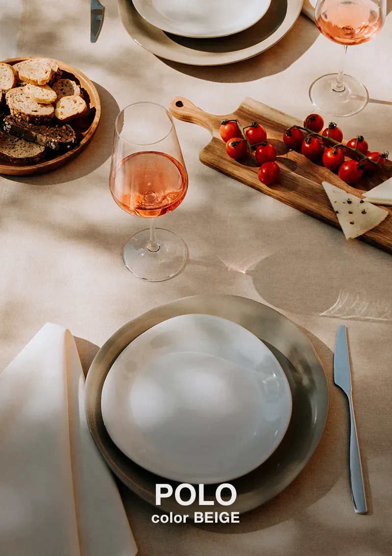 Mantel básico ZREE beige con texto identificativo del tono y tejeduría.